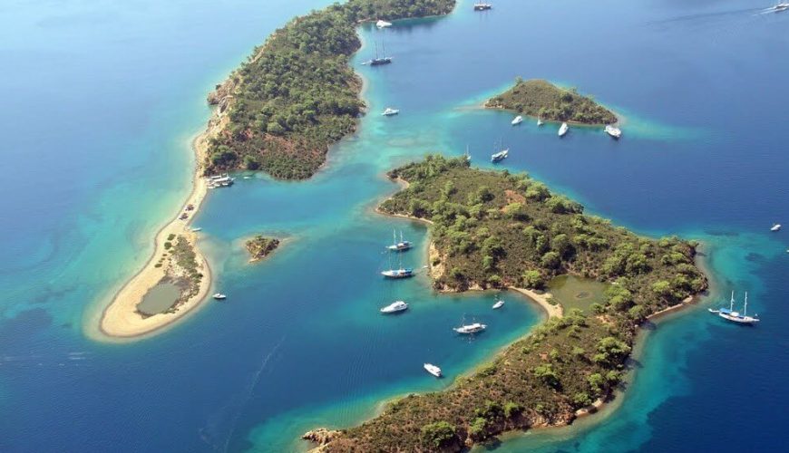Explore Fethiye and Ölüdeniz: Top Attractions, Dining, and Travel Tips